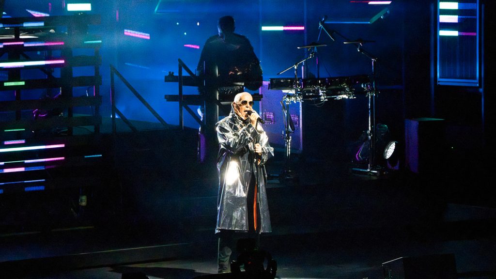Pet Shop Boys tænder Suset med ikonisk greatest hits-show