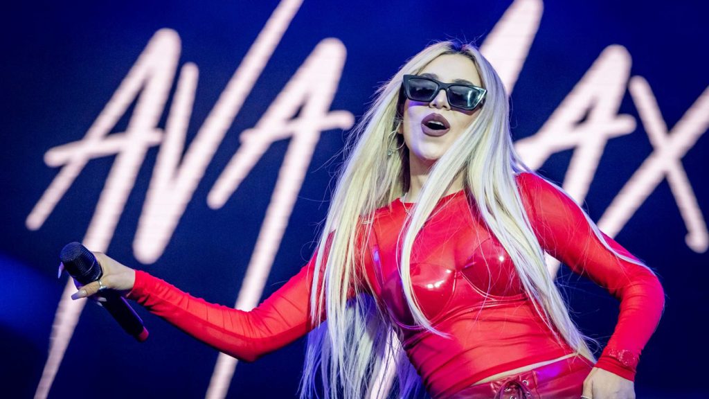 Galleri: Ava Max på Smukfest