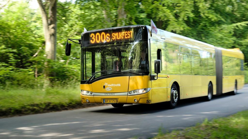Kom nemt til Smukfest med bus