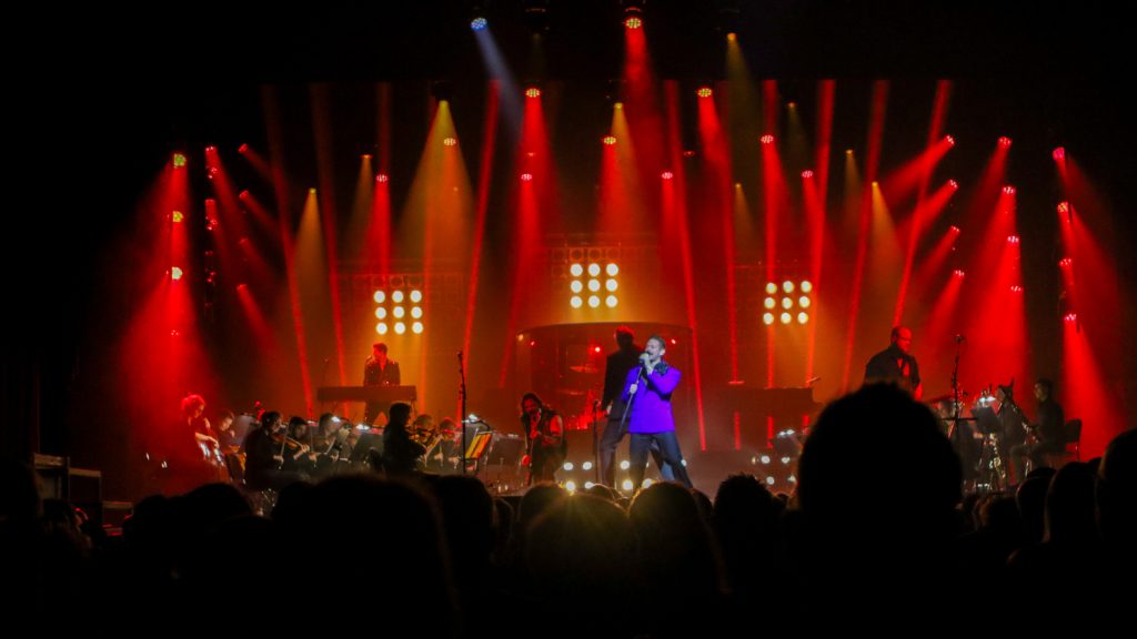 Ikonisk stadionrock i nye symfoniske i Tinghallen