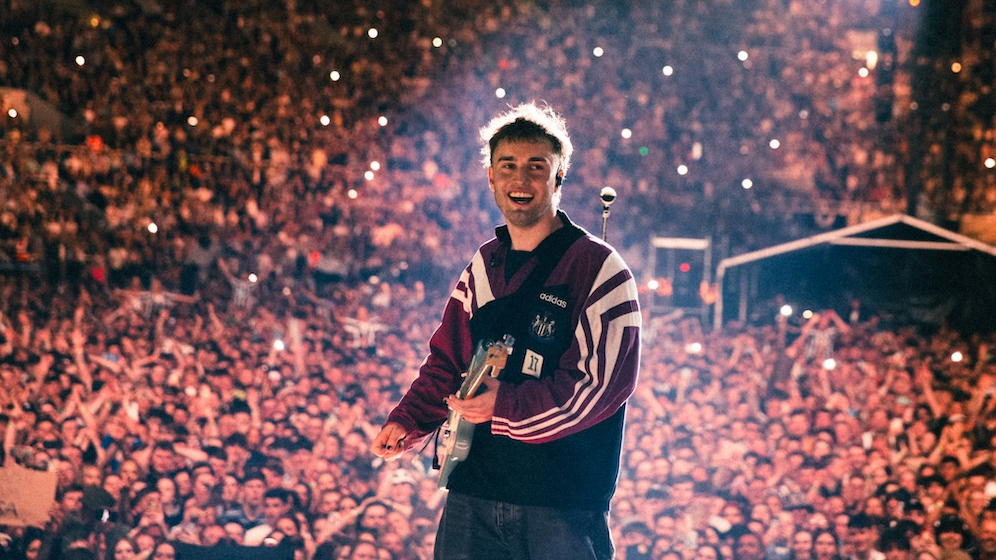 Fredag på SYD FOR SOLEN med Sam Fender