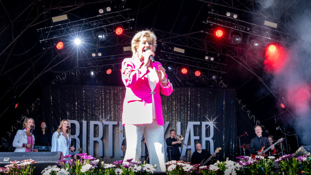 Birthe Kjær & Feel Good Band indtager Sølund