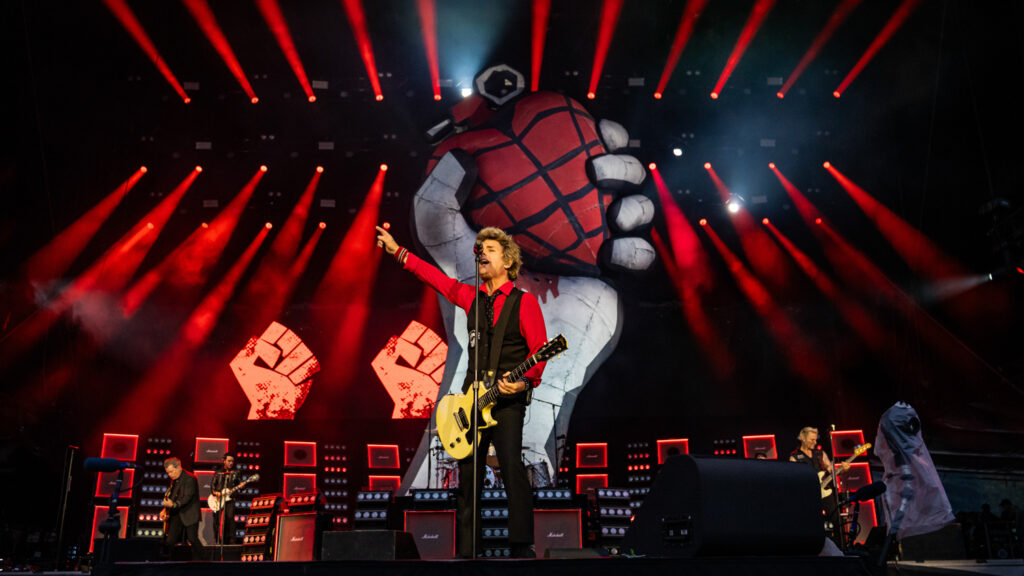 Green Day splittede Tinderbox ad