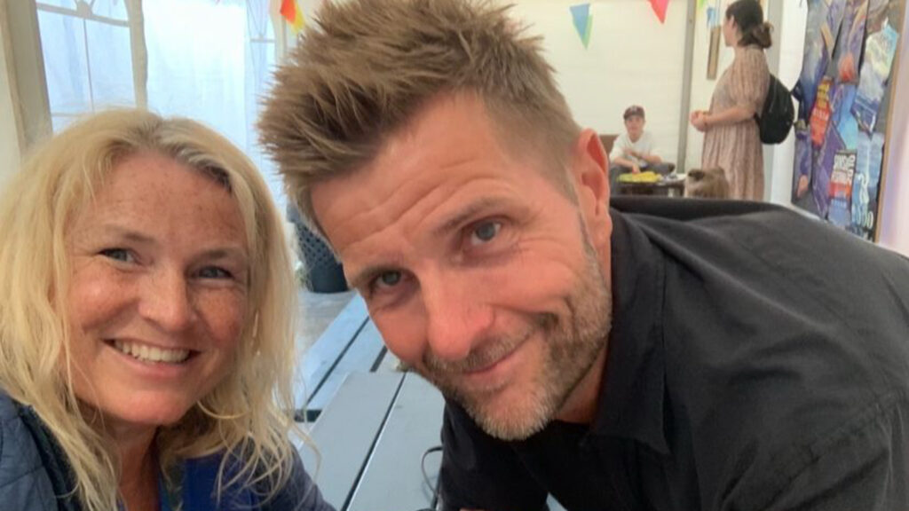 Signe møder Claus Kolling på Samsø Festival