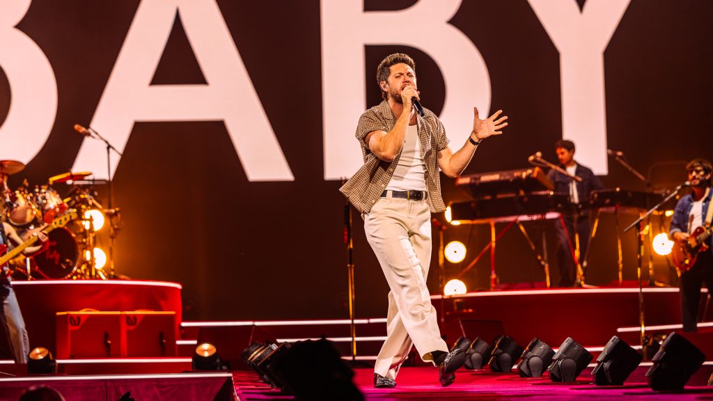 Niall Horan fik Royal Arena til at koge over med “Dinner Party”